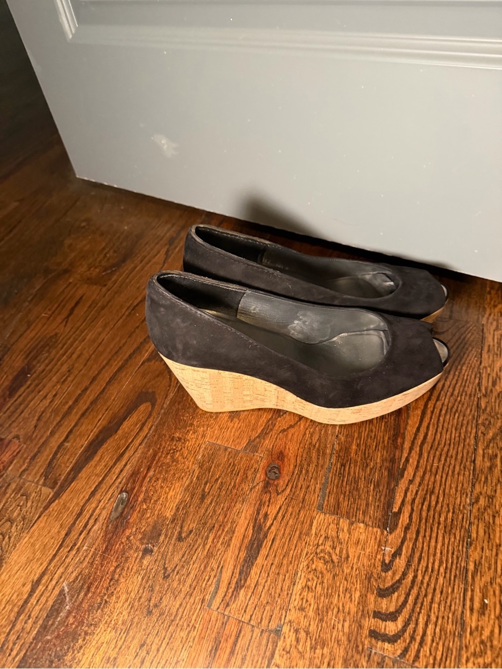 Stuart Weitzman wedges size 10.5 - Picture 5 of 9